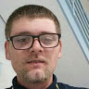 Meet your Posher, Casey